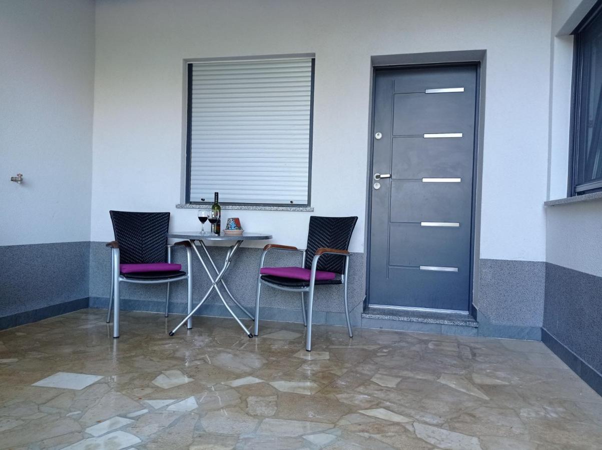 Studio Apartment With Pool Pula Zewnętrze zdjęcie