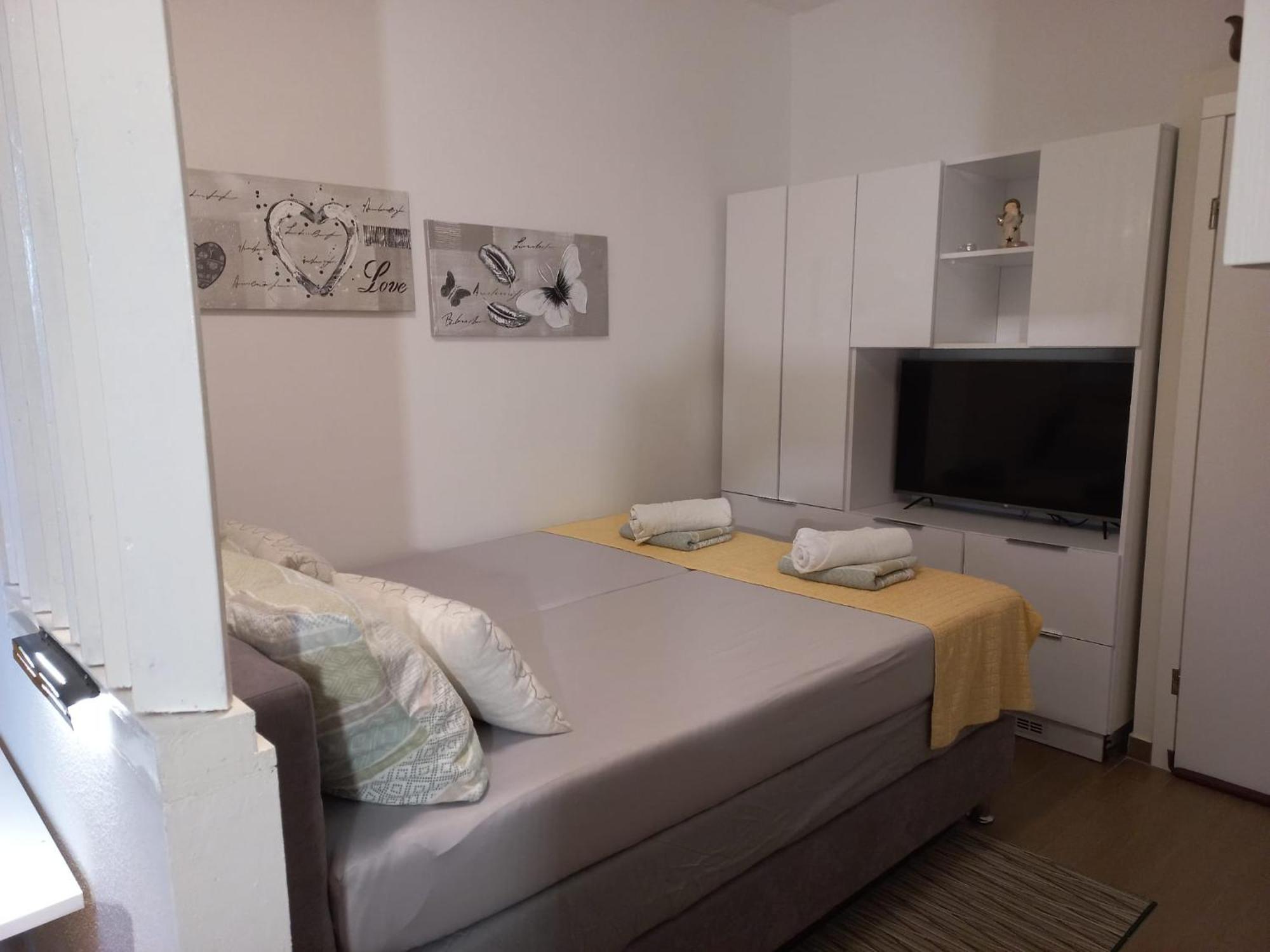 Studio Apartment With Pool Pula Zewnętrze zdjęcie